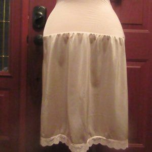 Lady Royale Ivory Vintage Shaper Half Slip with tummy panel size Small